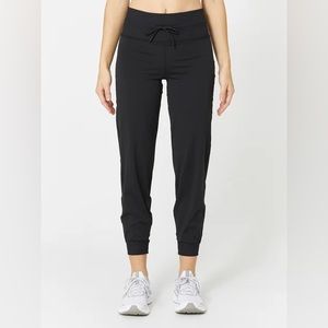 Vuori everyday jogger